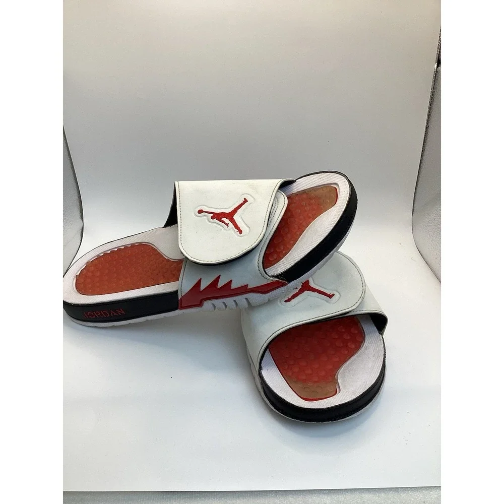 Sz 9 Jordan Hydro V Retro White/Fire Red-Black,